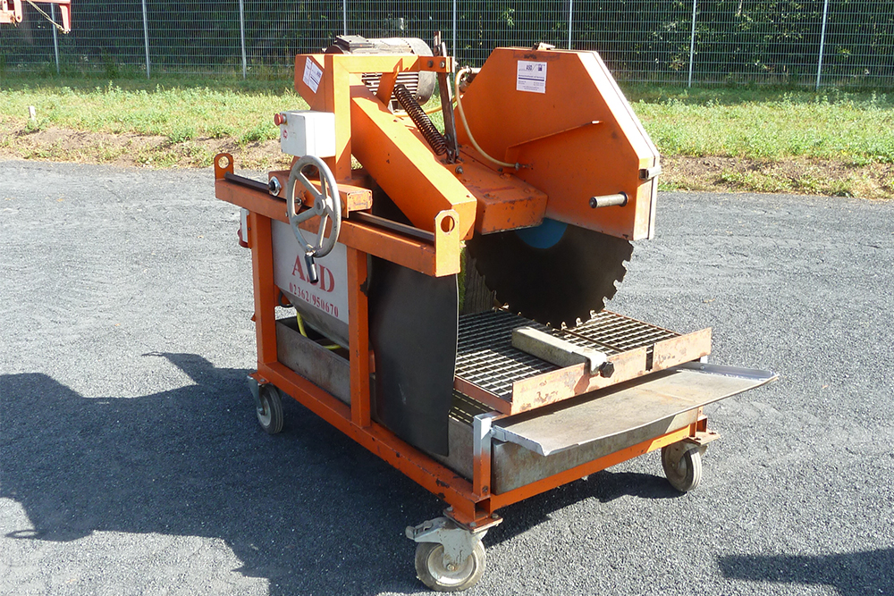 Steintrennmaschine